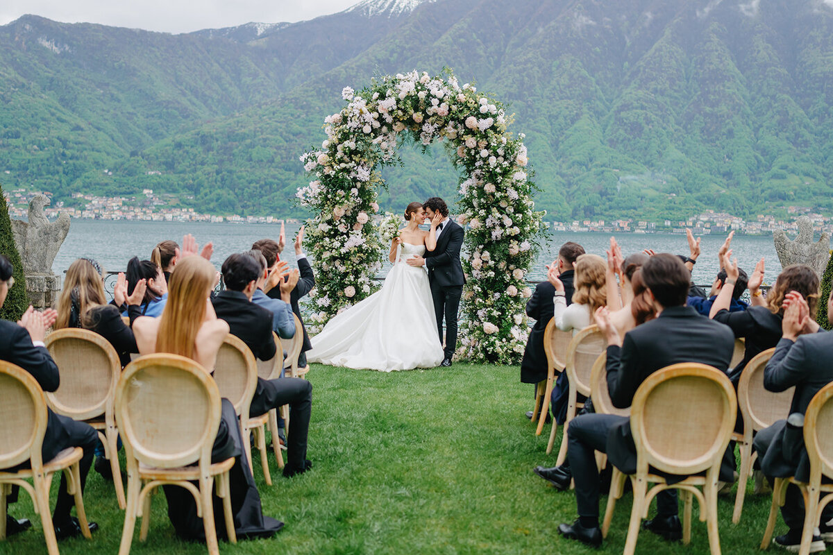 MorganeBallPhotography-StyledShoot-SparklingMoments-VilllaBalbiano-05-storyline-56-4338