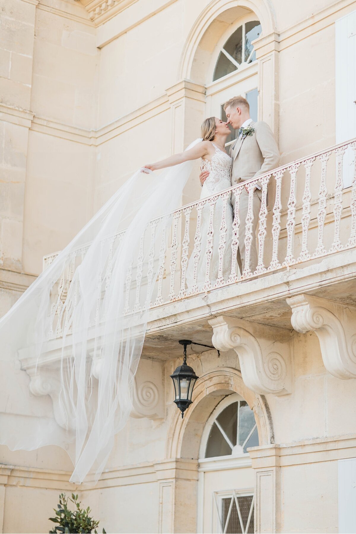 french-wedding-cognac-2