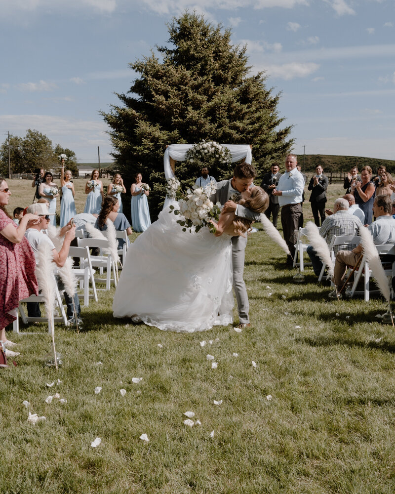 An intimate outdoor wedding and elopement in Spokane, Washington, surrounded by breathtaking scenery and natural beauty.