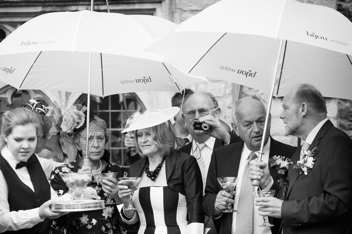 Notley-Abbey-wedding-photography-1082-2