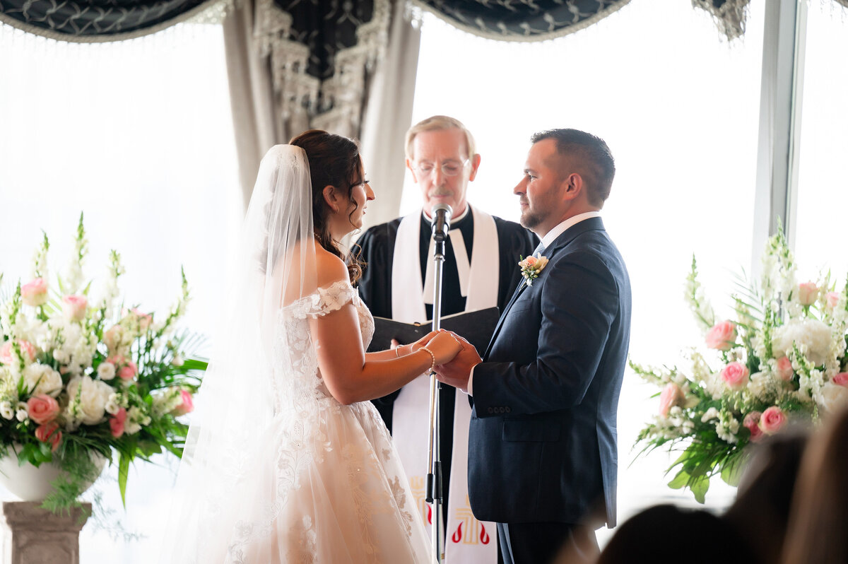 wedding ceremony in ballroom of lemont restaurant