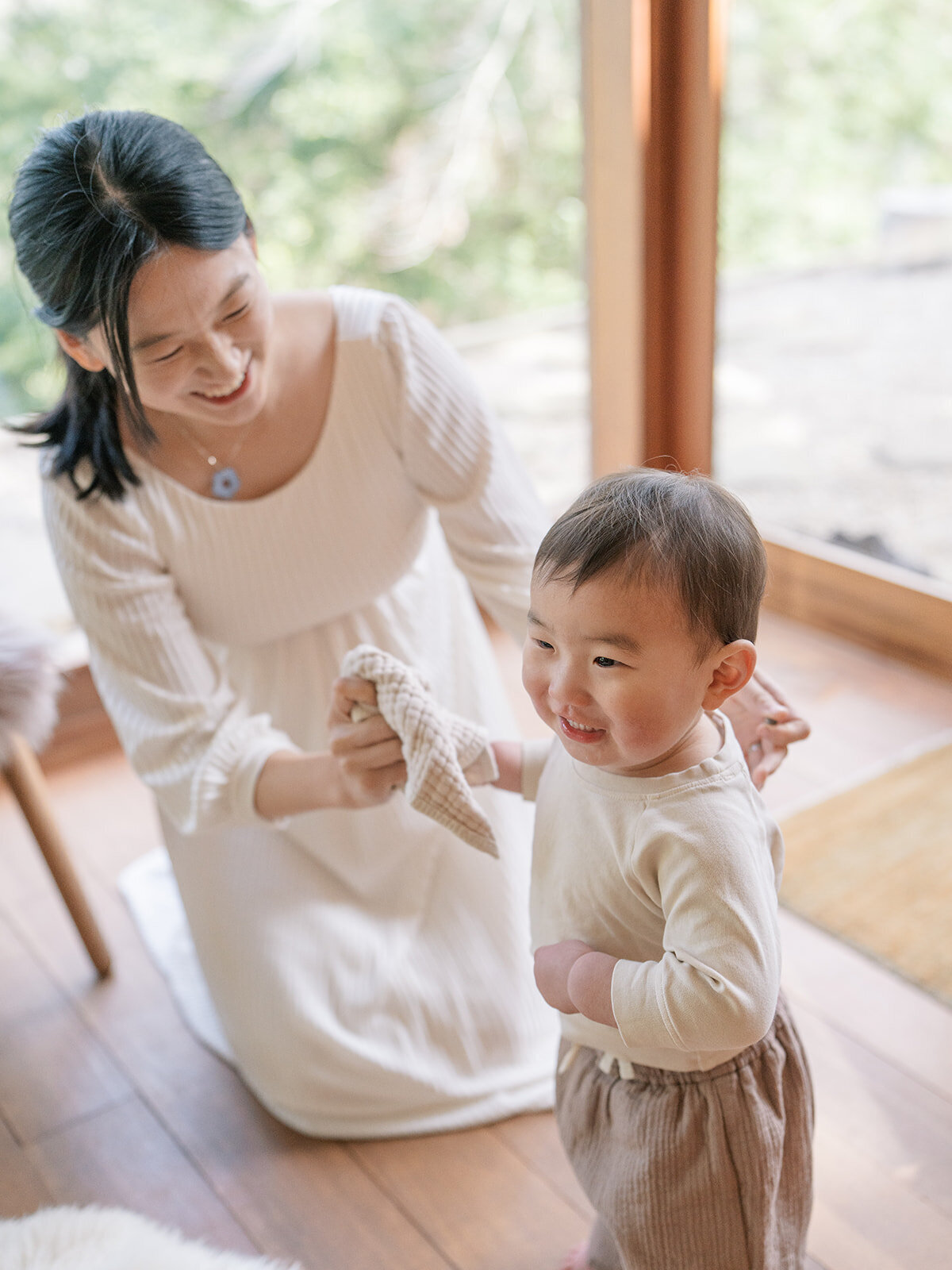 Mom toddler portraits indoor studio Berkeley Bay Area family photographer