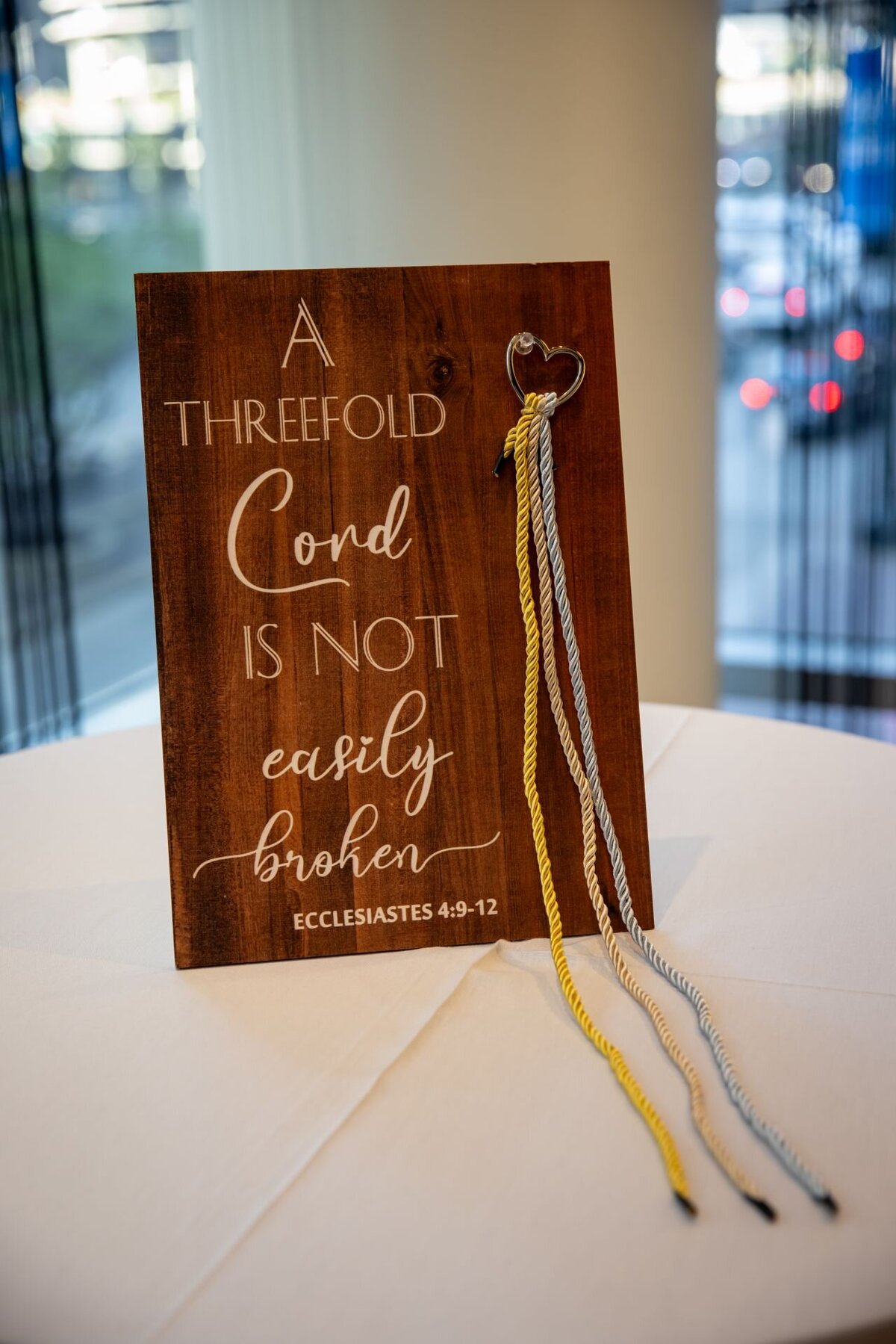 summer - intimate - wedding - theWit -chicago