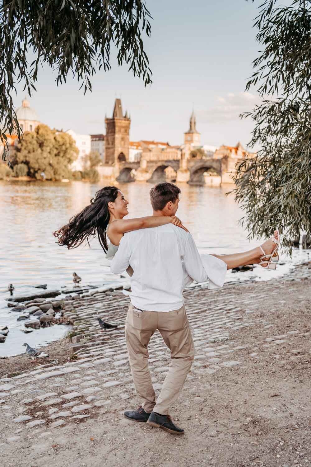 párové_focení-Praha-fotografka_Karolína_Tichá114