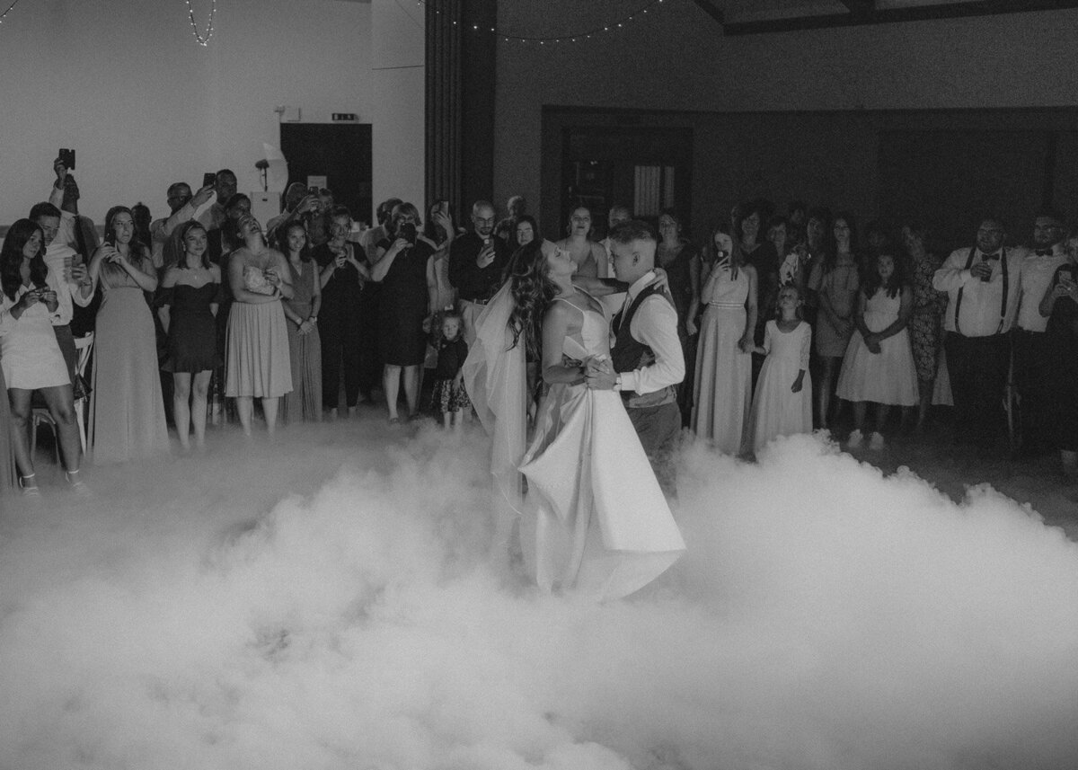Hochzeit-elegant-KlosterAltenberg59