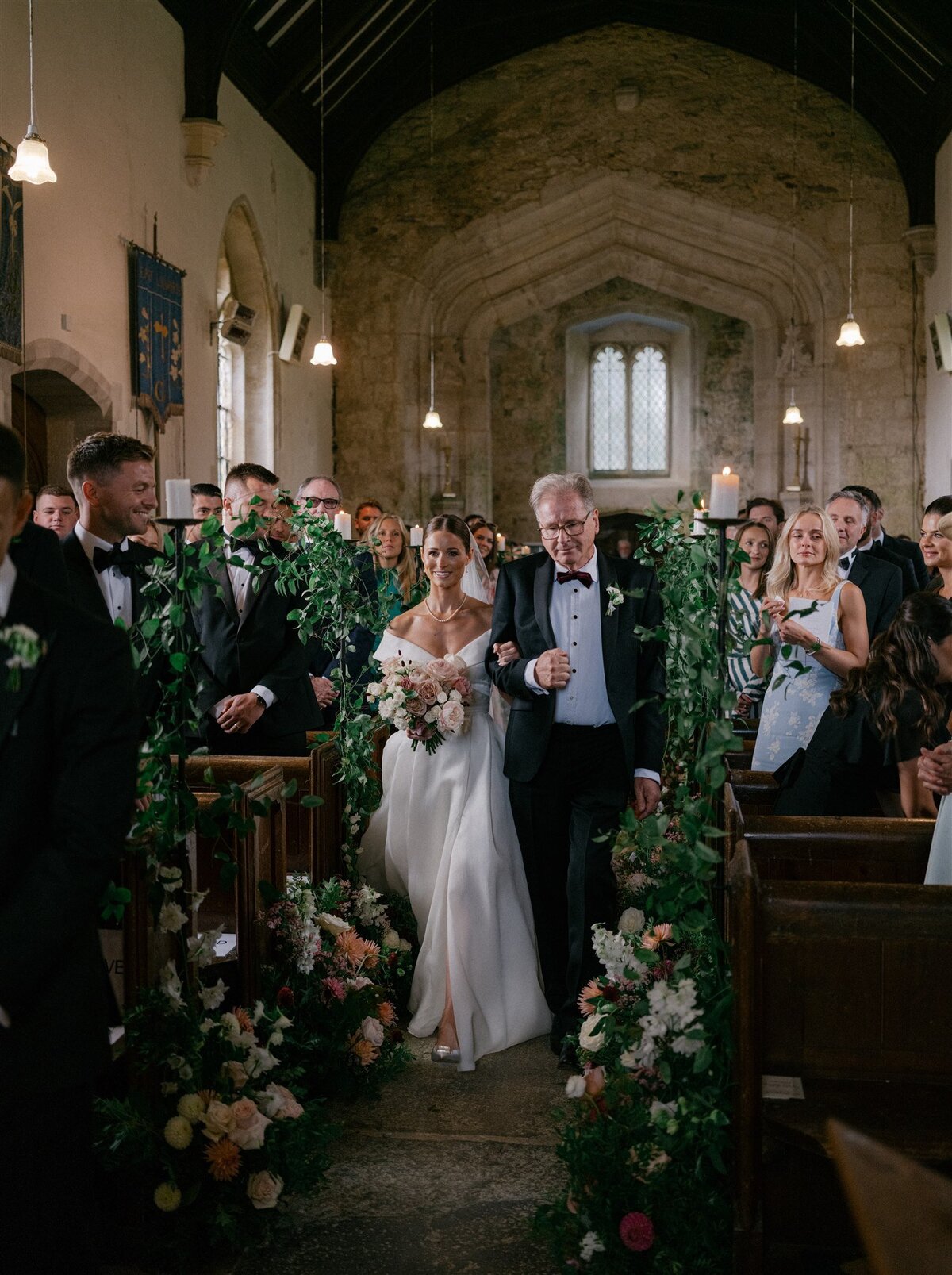 MadelineGeorge_Ceremony_0361_Wizz & Wild Wedding Florals