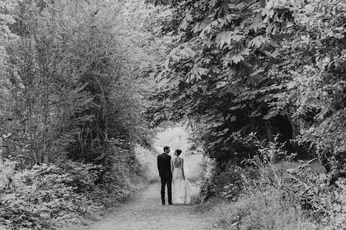 41-SaltSpringWedding-Stasia-Garraway
