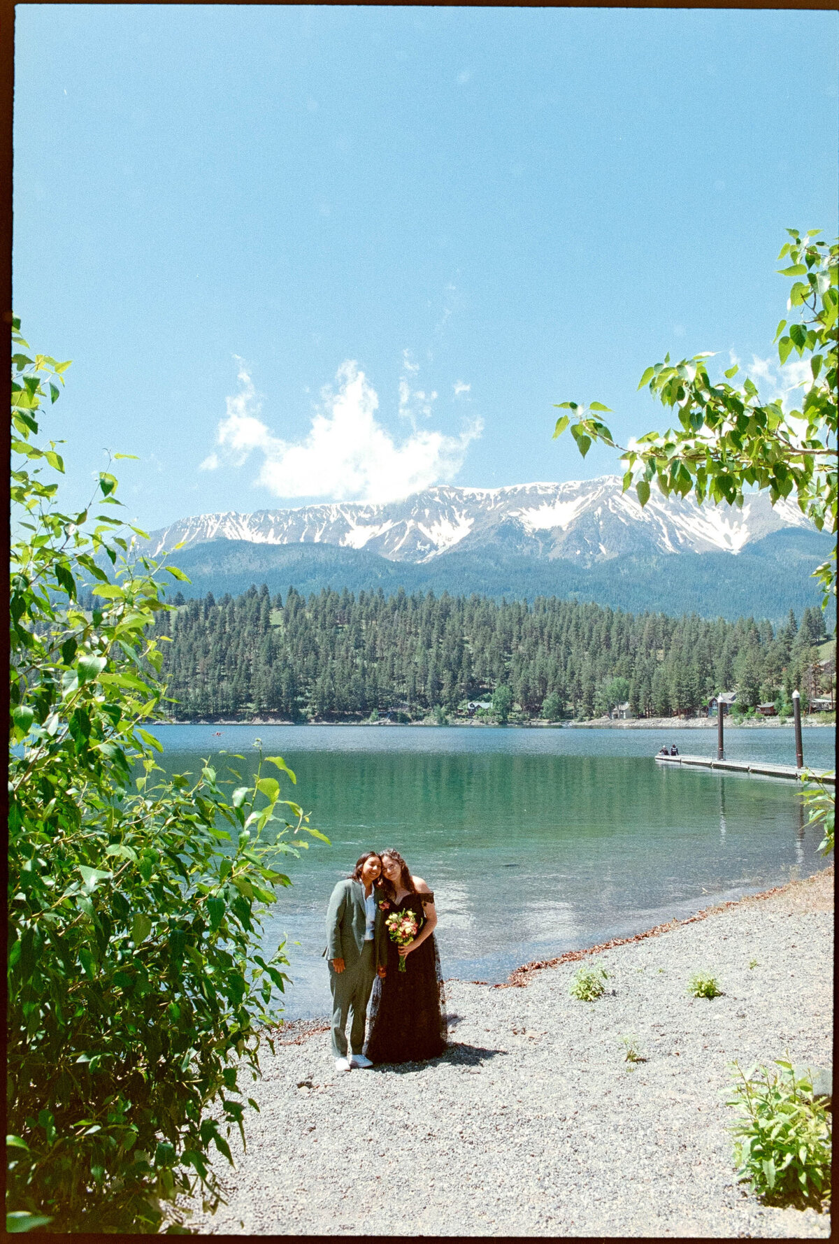 HomeScans_Brenda&JanieElopementPhotos_OregonWeddingPhotographer_KuroCreativeHouse-7