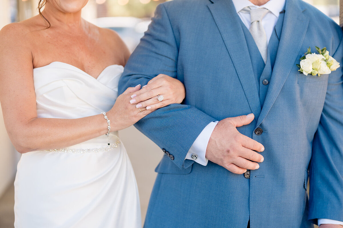 Lakehouse Resort Wedding Previews-14_websize