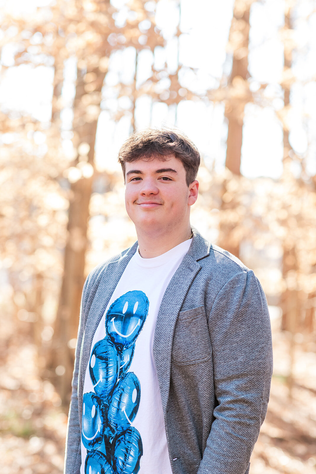 Mooresville high school senior posing in outdoor setting