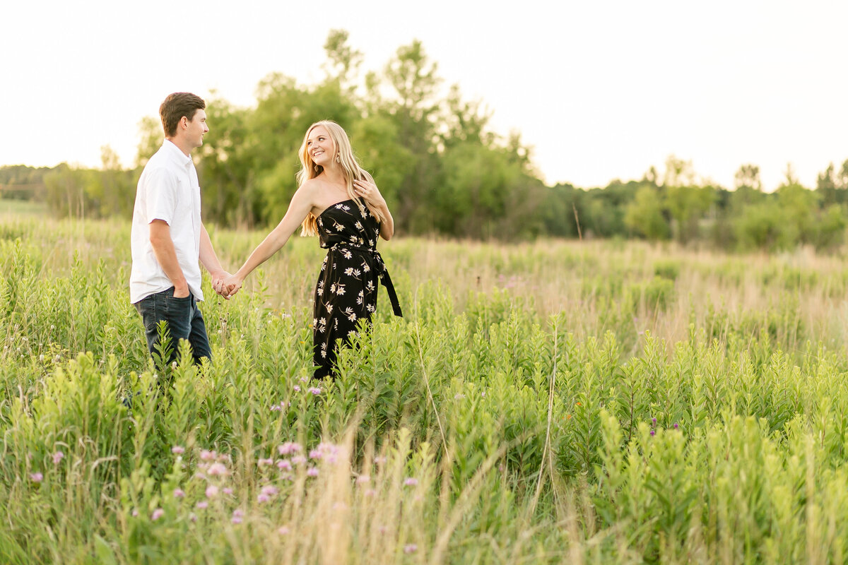 Abby-and-Brandon-Alexandria-MN-Engagement-Photography-JS-23