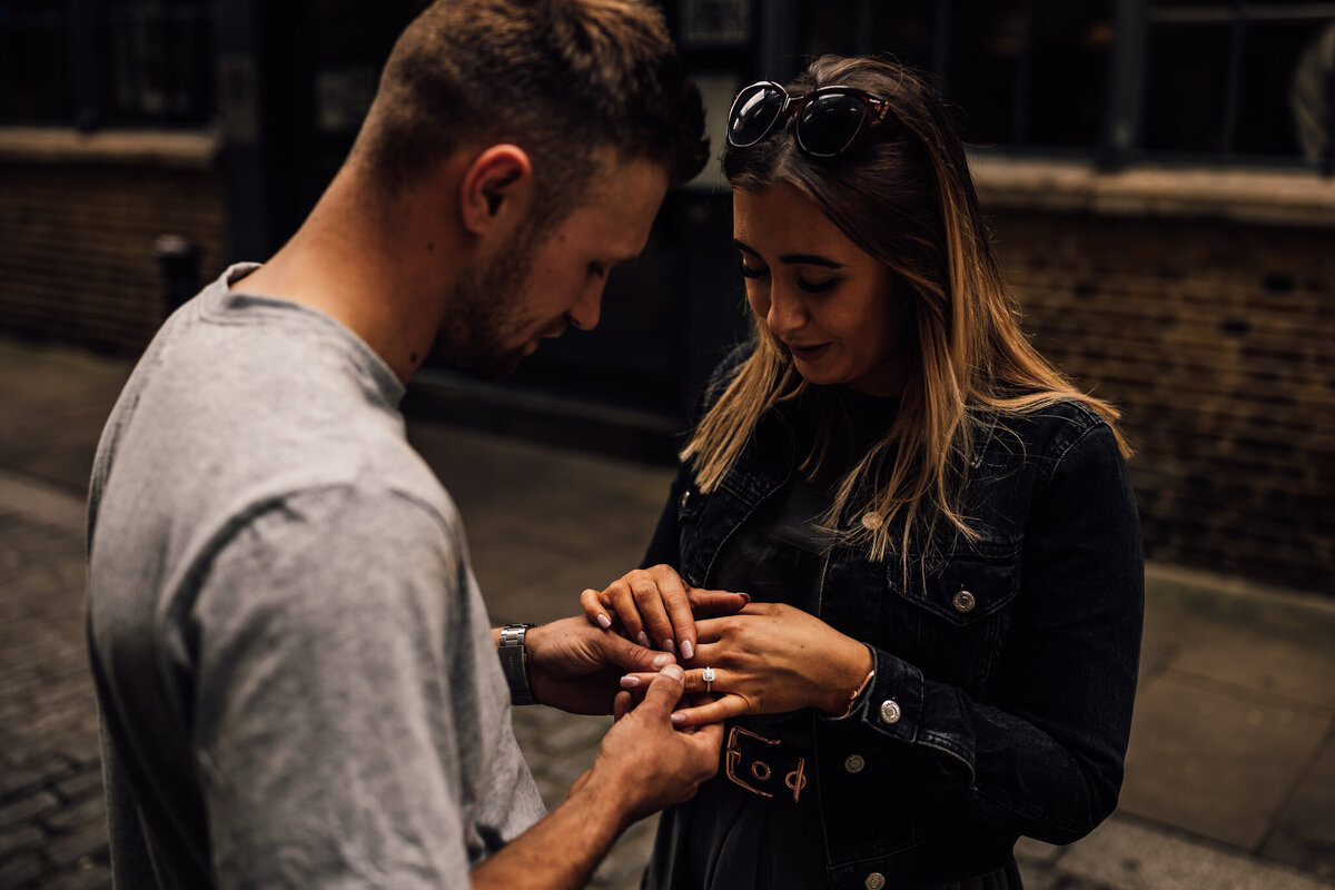 Josh-Hollys-Proposal-at-Tower-Bridge-7