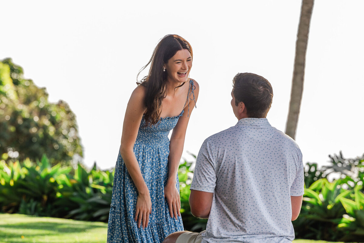 Hawaii-Engagement-Photos-Holualoa-Inn (11)
