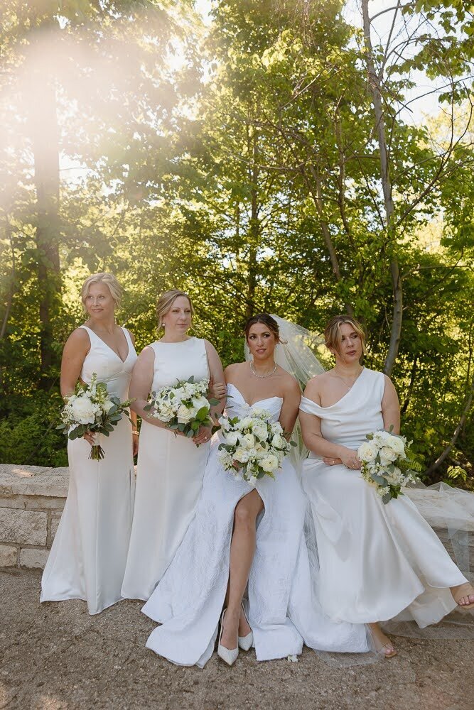 Nichole-Babiez-Photography-wedding-photographer-lincolnshire-marriott-forest-preserve-modern-elegant-whimsical-luxury-editorial-destination-37