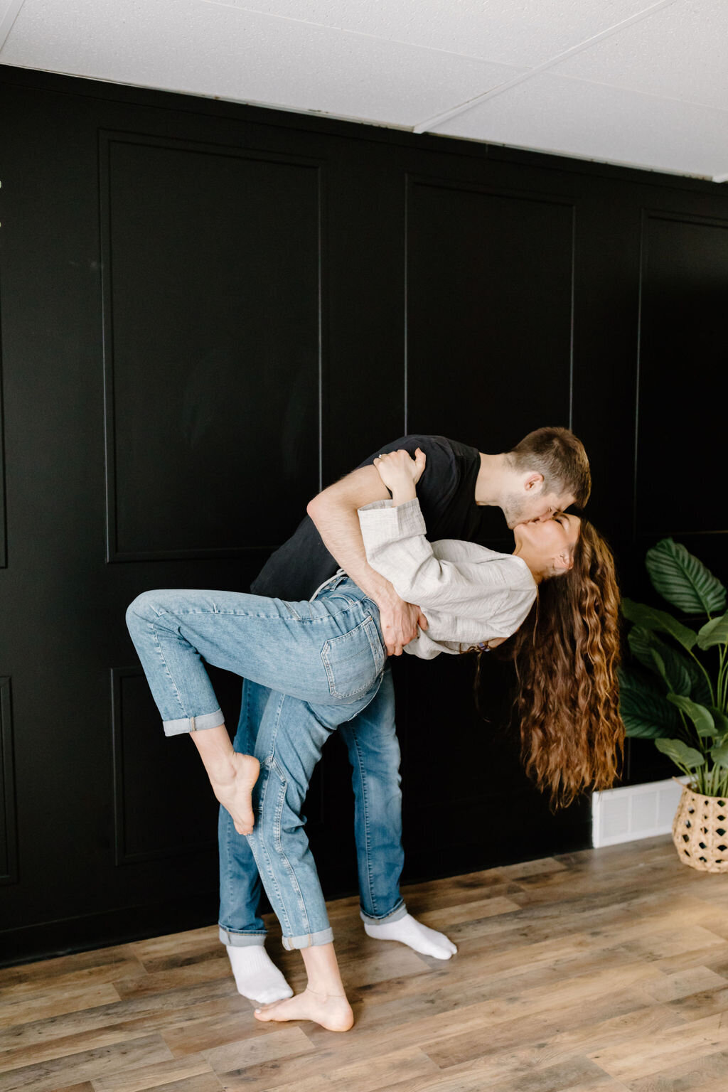 christina_ney_photography_wedding_engagement_lifestyle_photographer_dubuque_iowa_wedding_planning_assistance_adventurous_bold_laidback Family Photography120