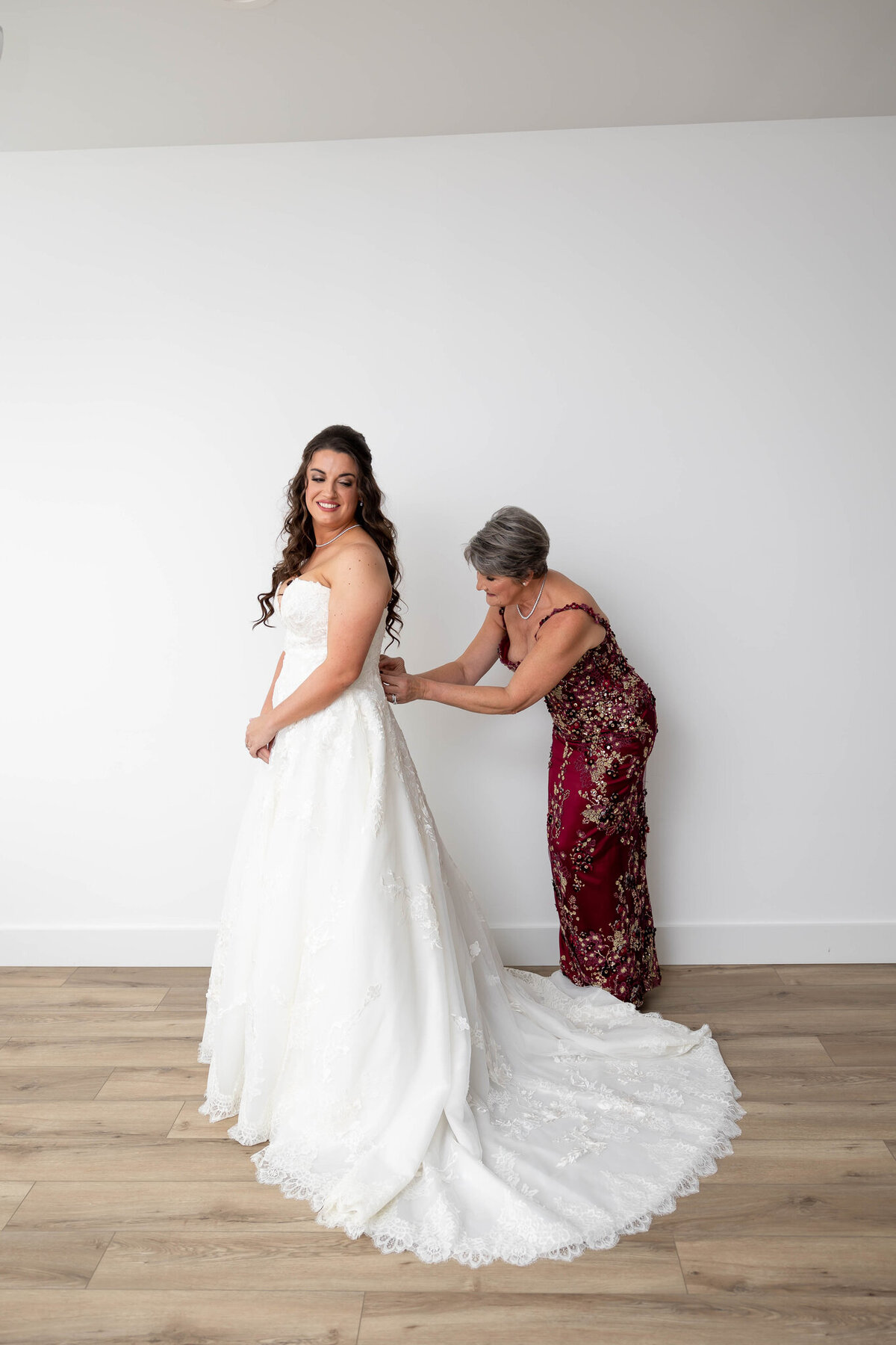 Liselotte & Scott_Getting Ready-84