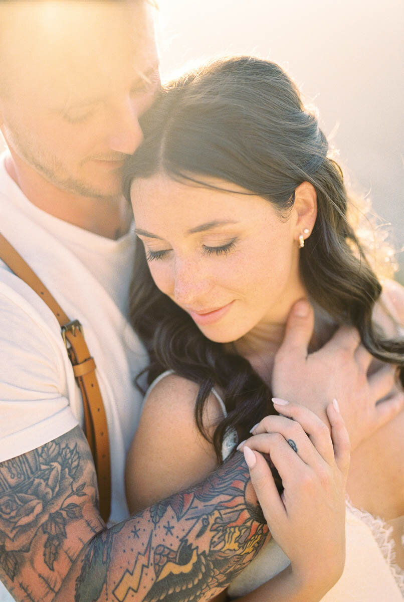Engagement 1200px-1123
