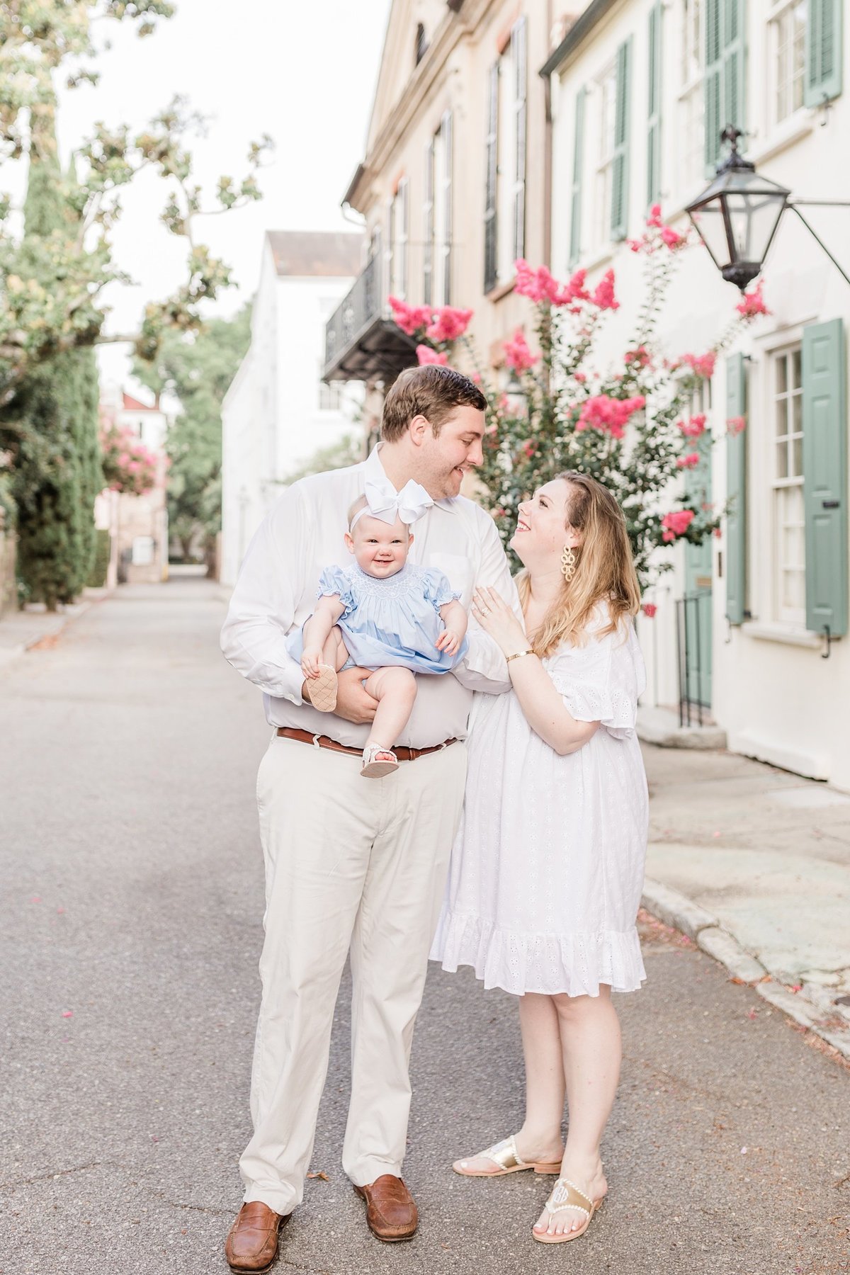 Downtown-Charleston-Family-Photography-Session-_0011