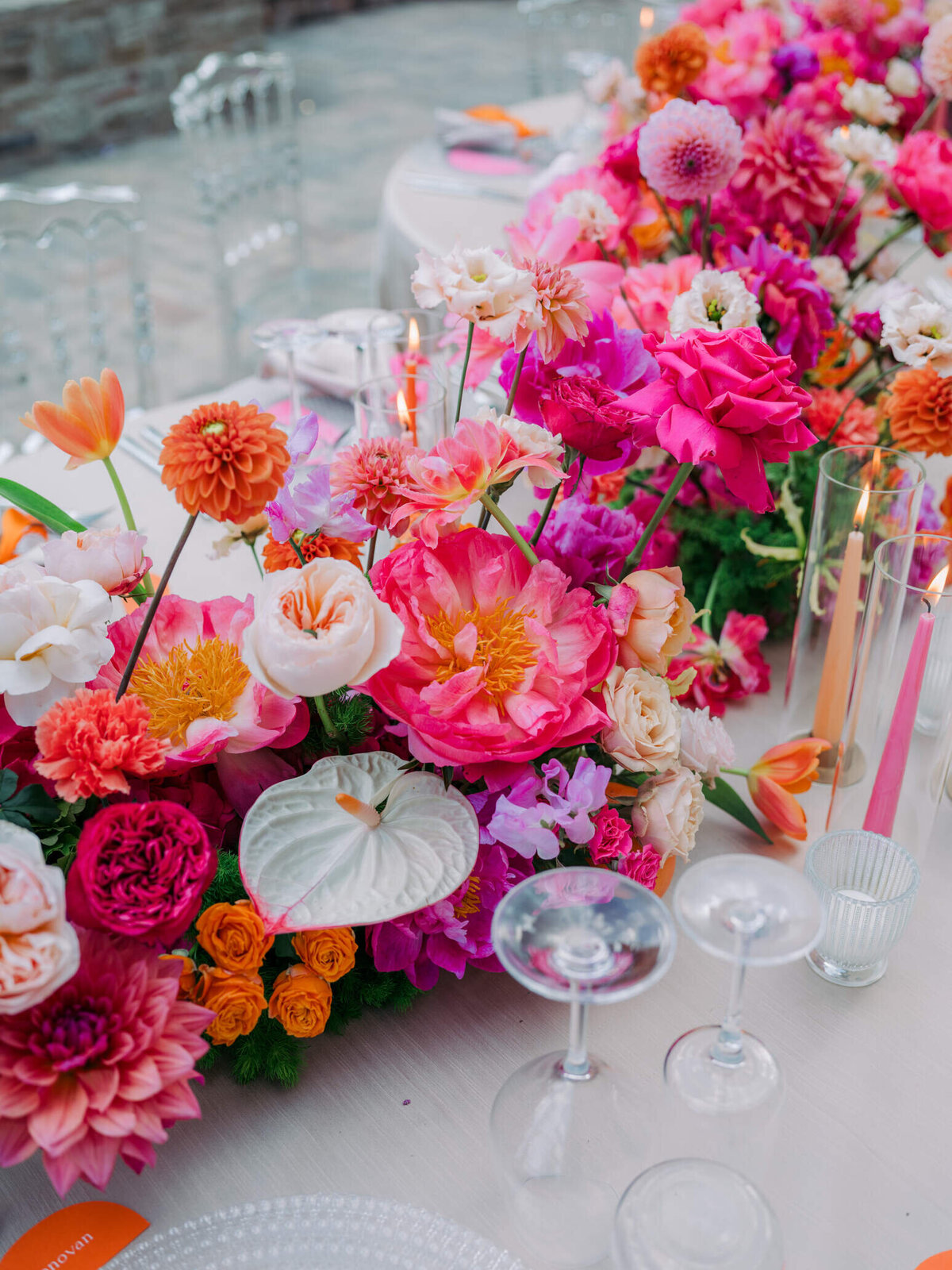 elegant-and-colorful-floral-table-decoration4