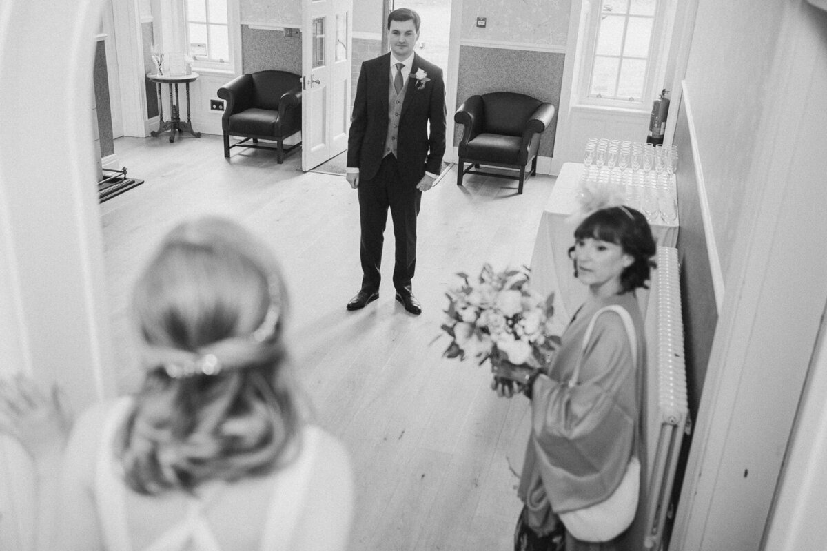 Kelham Country Manor House Wedding Photographer - Stunning Nottingham Venue-36