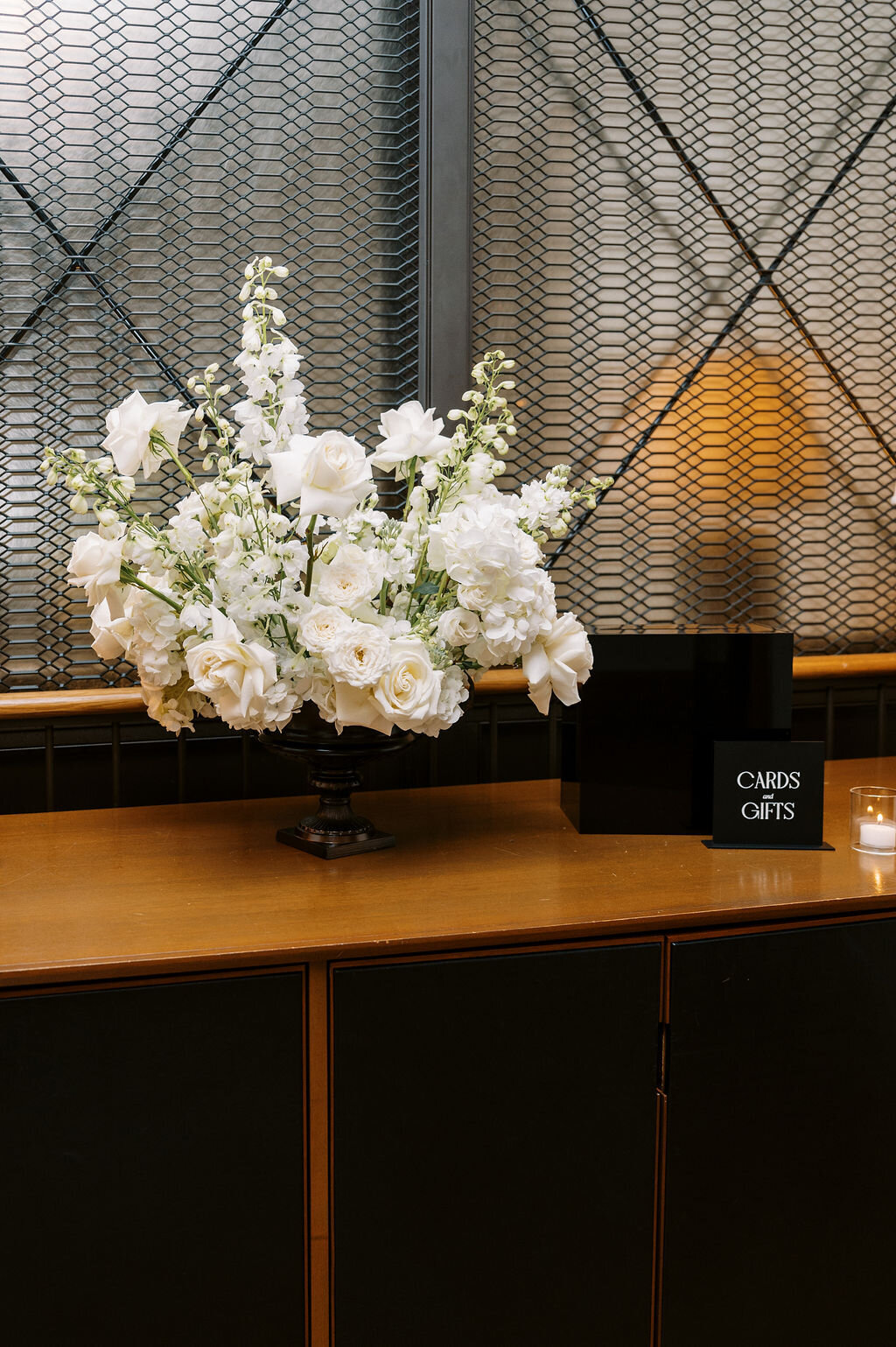 Alyssa Amez Design - Kellie and Paul Shinola24