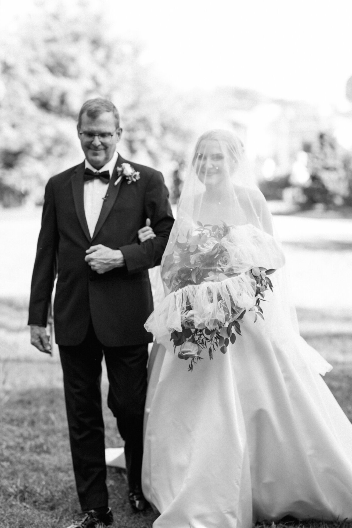 Hannah & Harrison - Dara's Garden- East Tennessee Wedding Photographer - Alaina René Photography-266