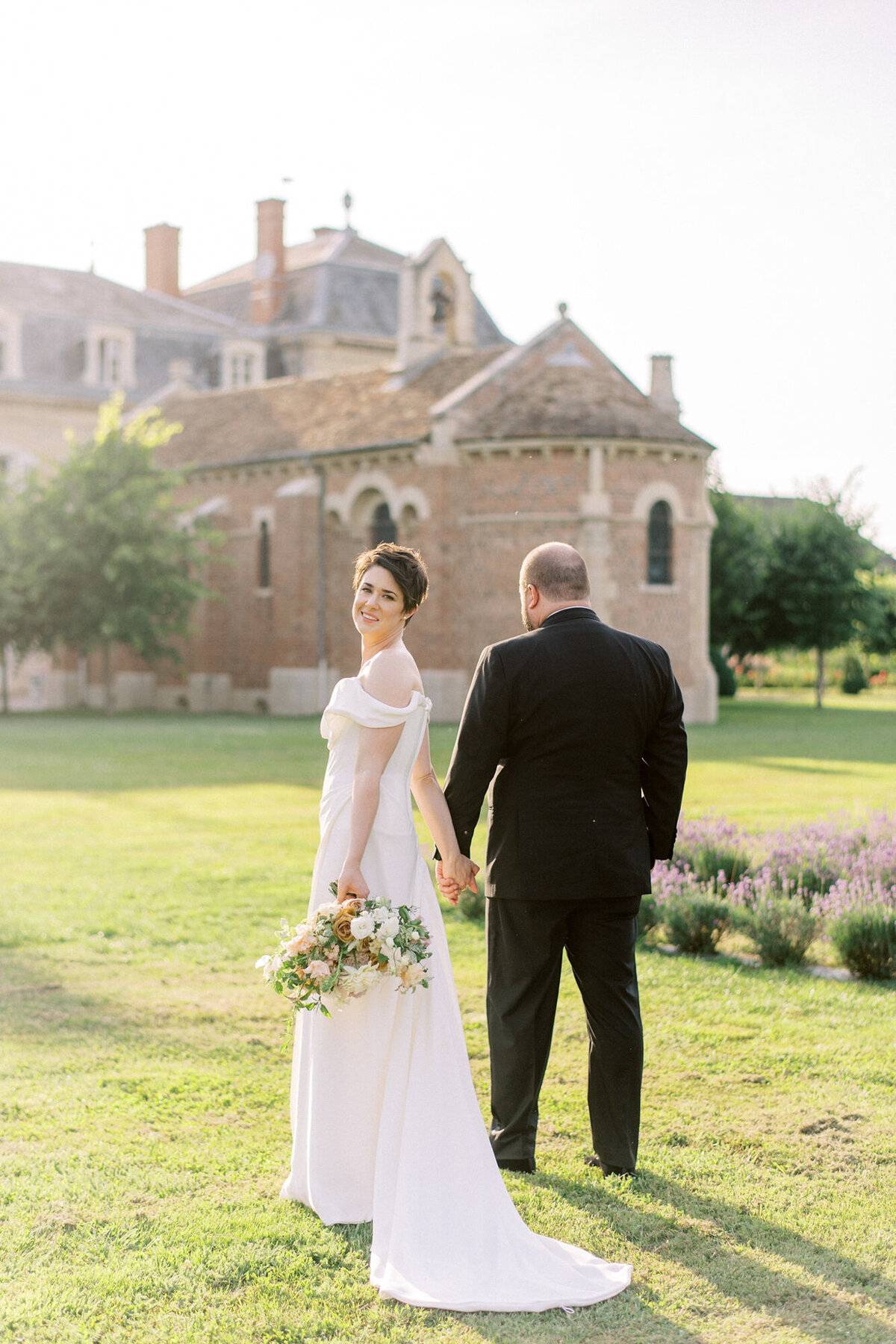 Maïlys Fortune Photography Husband Wife Wedding Weddings Photography France Switzerland Italy Timeless Dreamy Imagery Bilingual French English Destination Weddings Destination Wedding Provence French Riviera Paris Lake Como Tuscany148