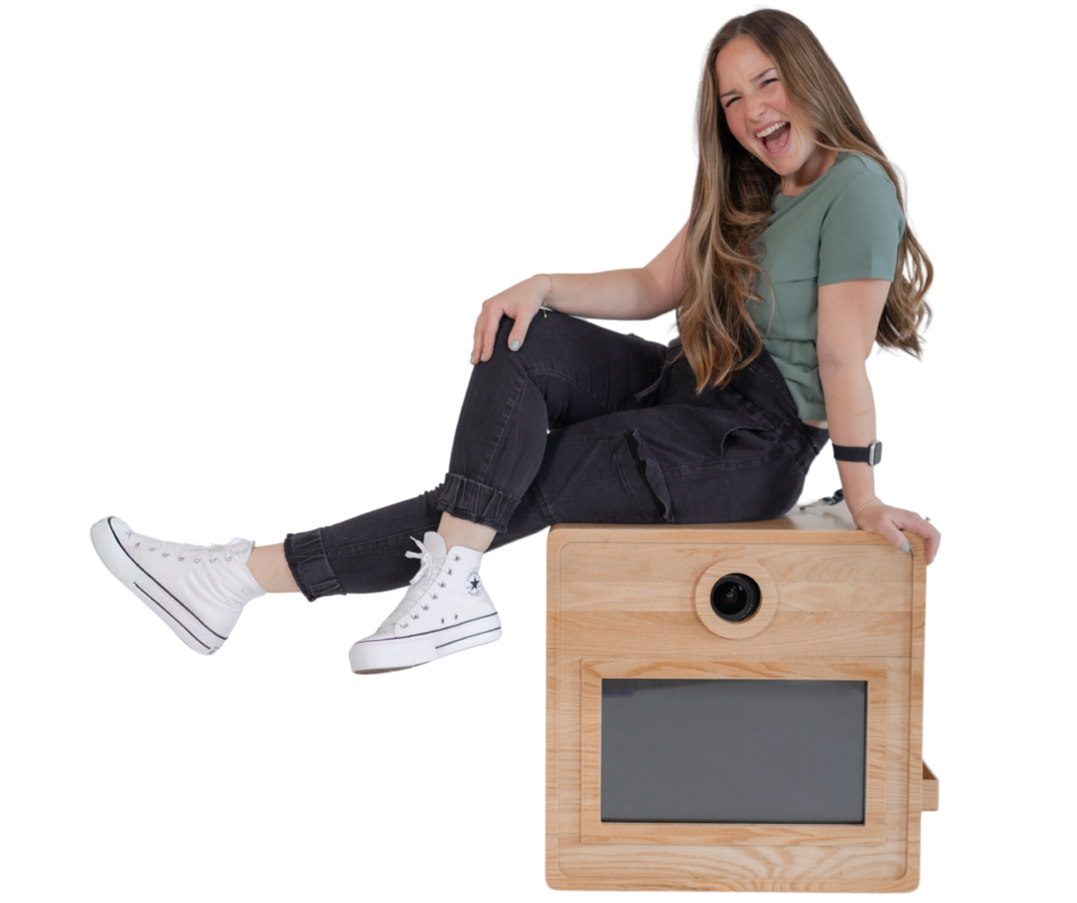 Lexi Hungerford posing with photobooth