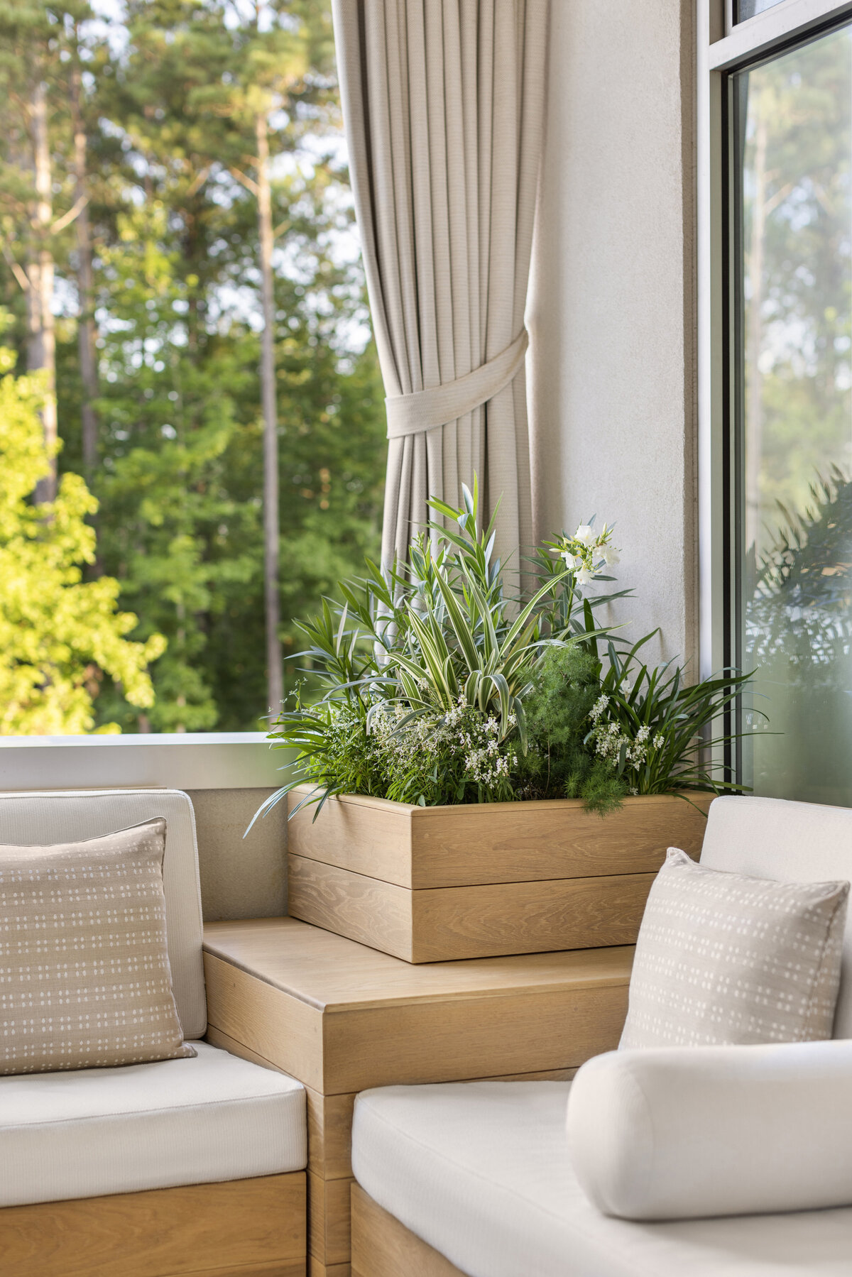 j-layne-designs-spa-at-serenbe-07