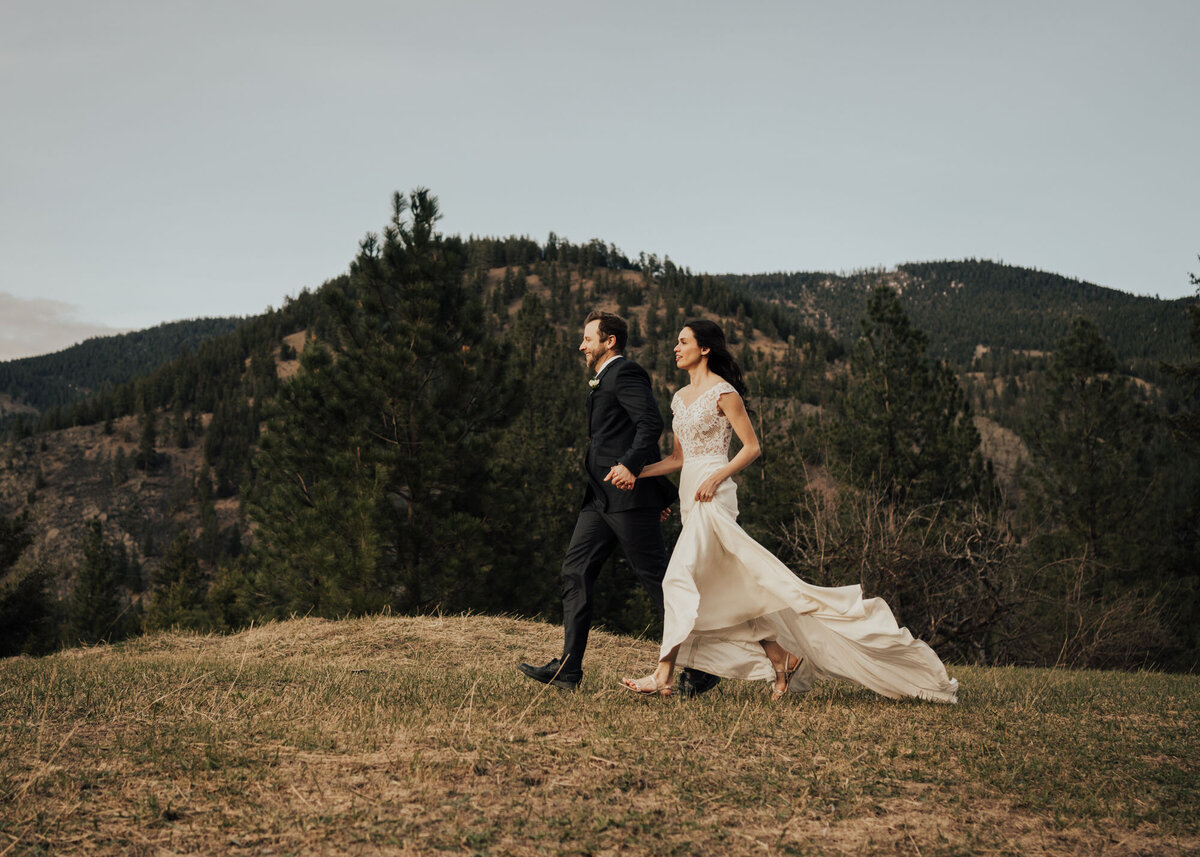 Maddie Rae Photography Wedding Couple Running and dress is flowing