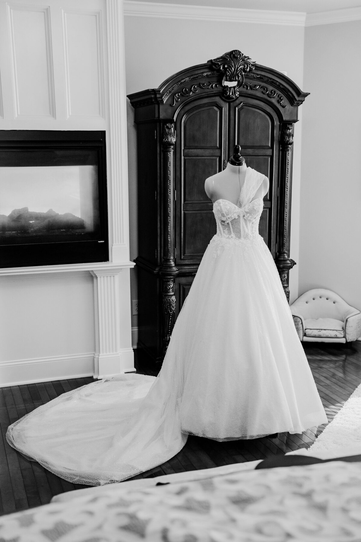 Marie + Tyler Elegant Disney weddings---  2 --- Stunning bridal dress 1