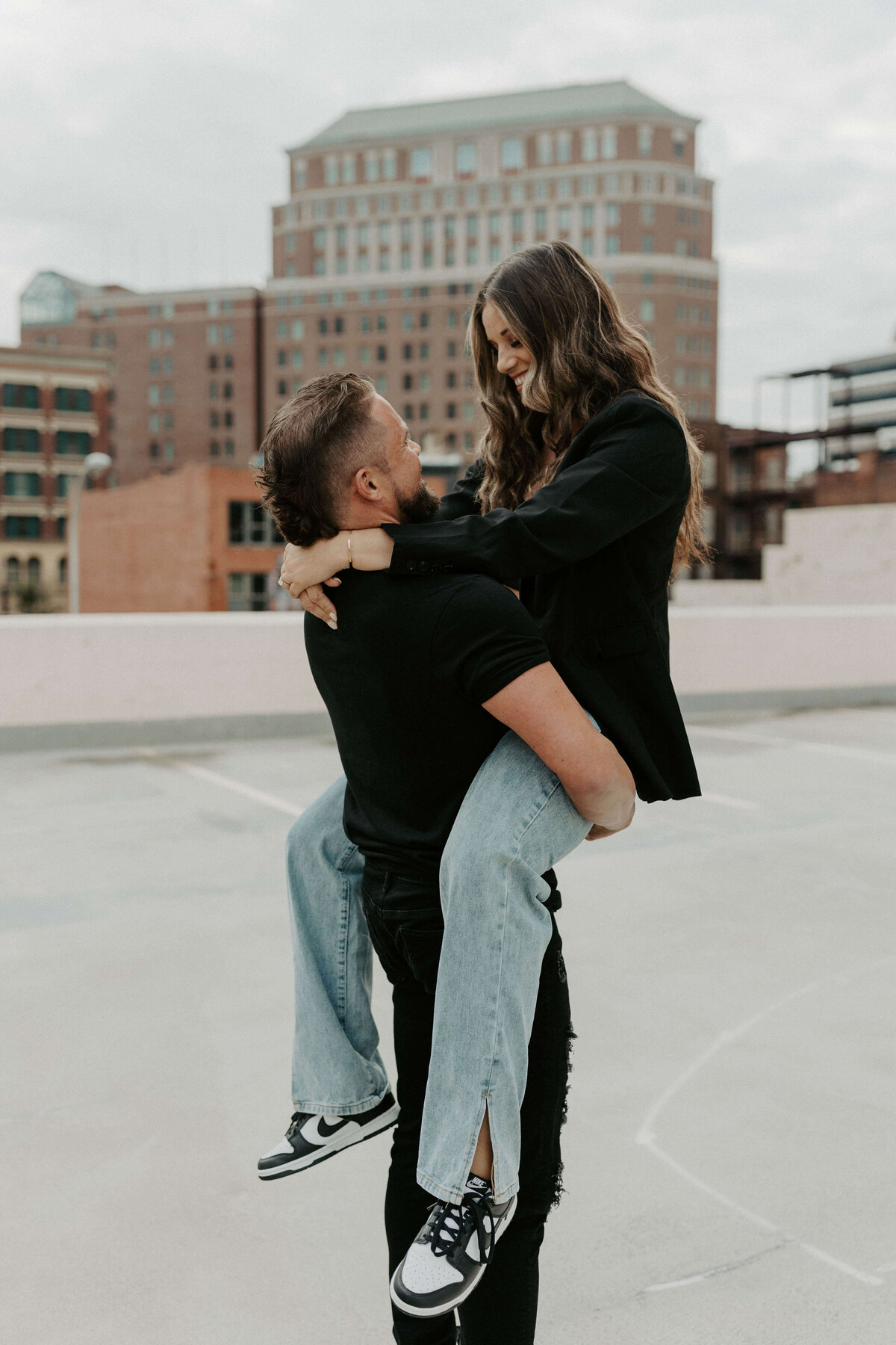 downtown-buffalo-engagement-session-041