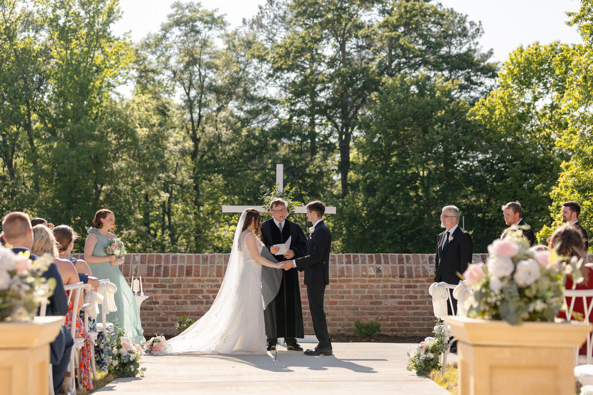 Classy-Editorial-Wedding-Oxbow-Estate-Clayton-North-Carolina-LB1-104