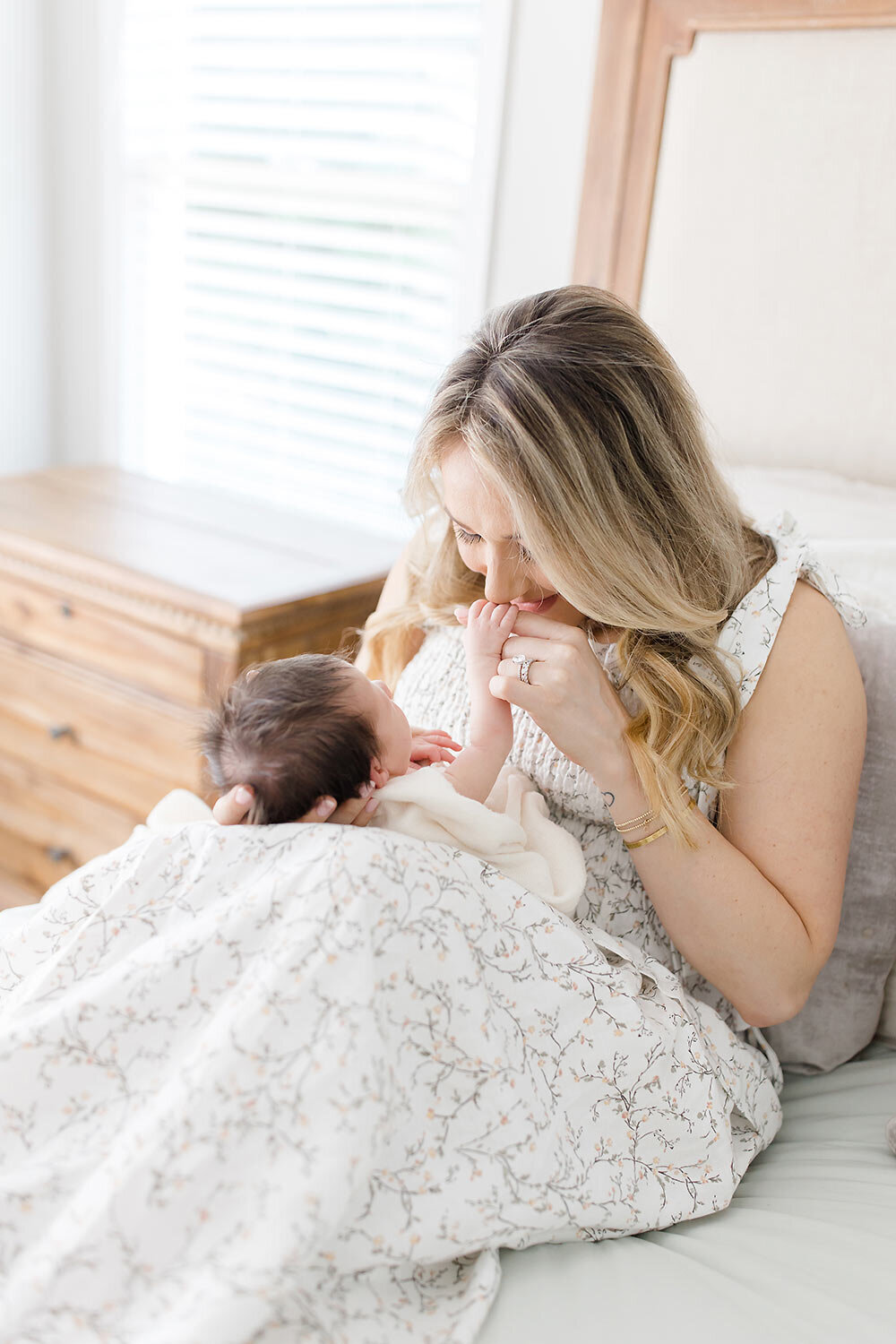 buckhead newborn photographer