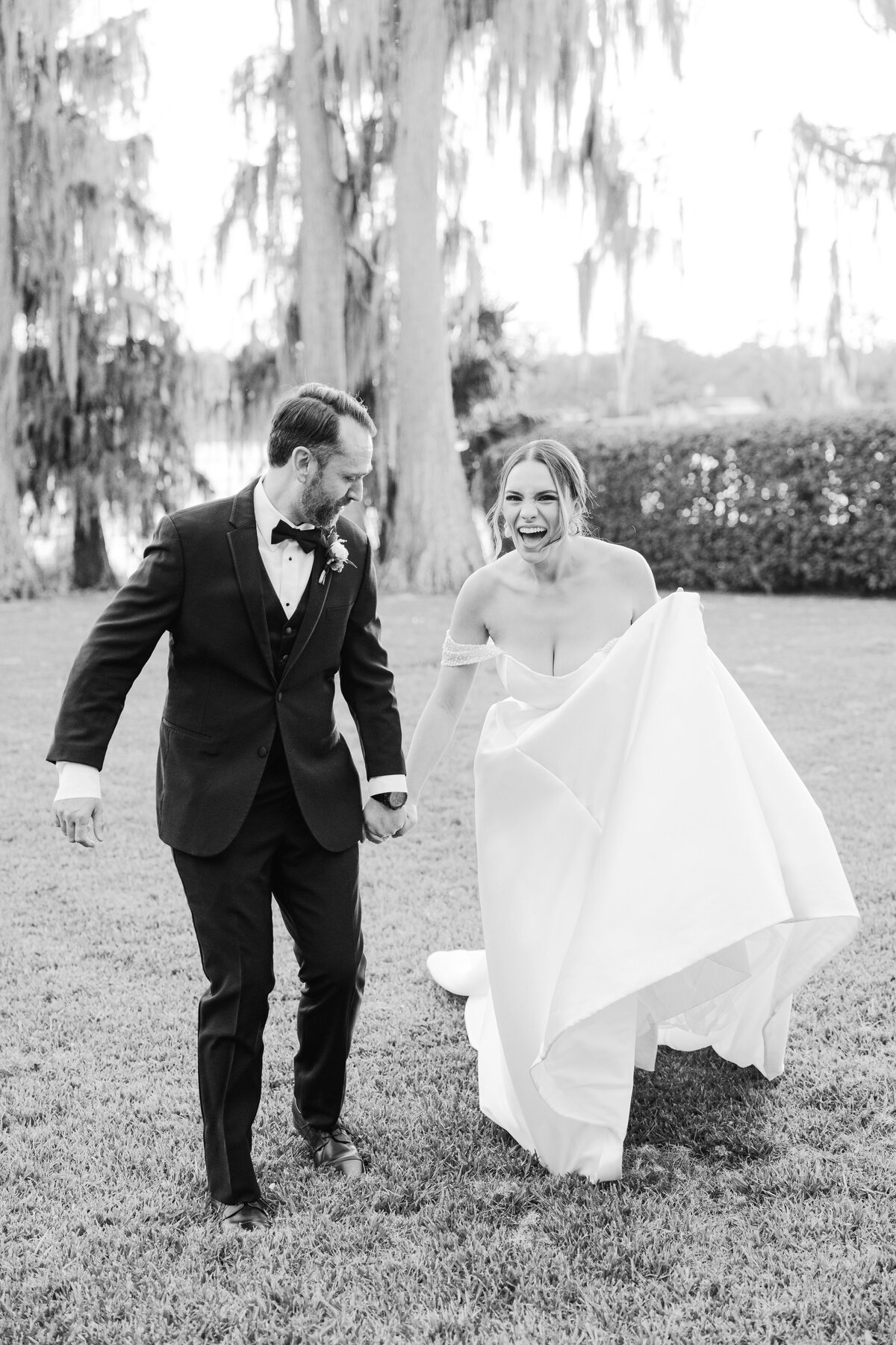 Kristen Weaver Photography Orlando Florida Destination Photographer Worldwide Wedding Editorial Fashion Inspired Clean Film Digital KWP Soft Classic 1084