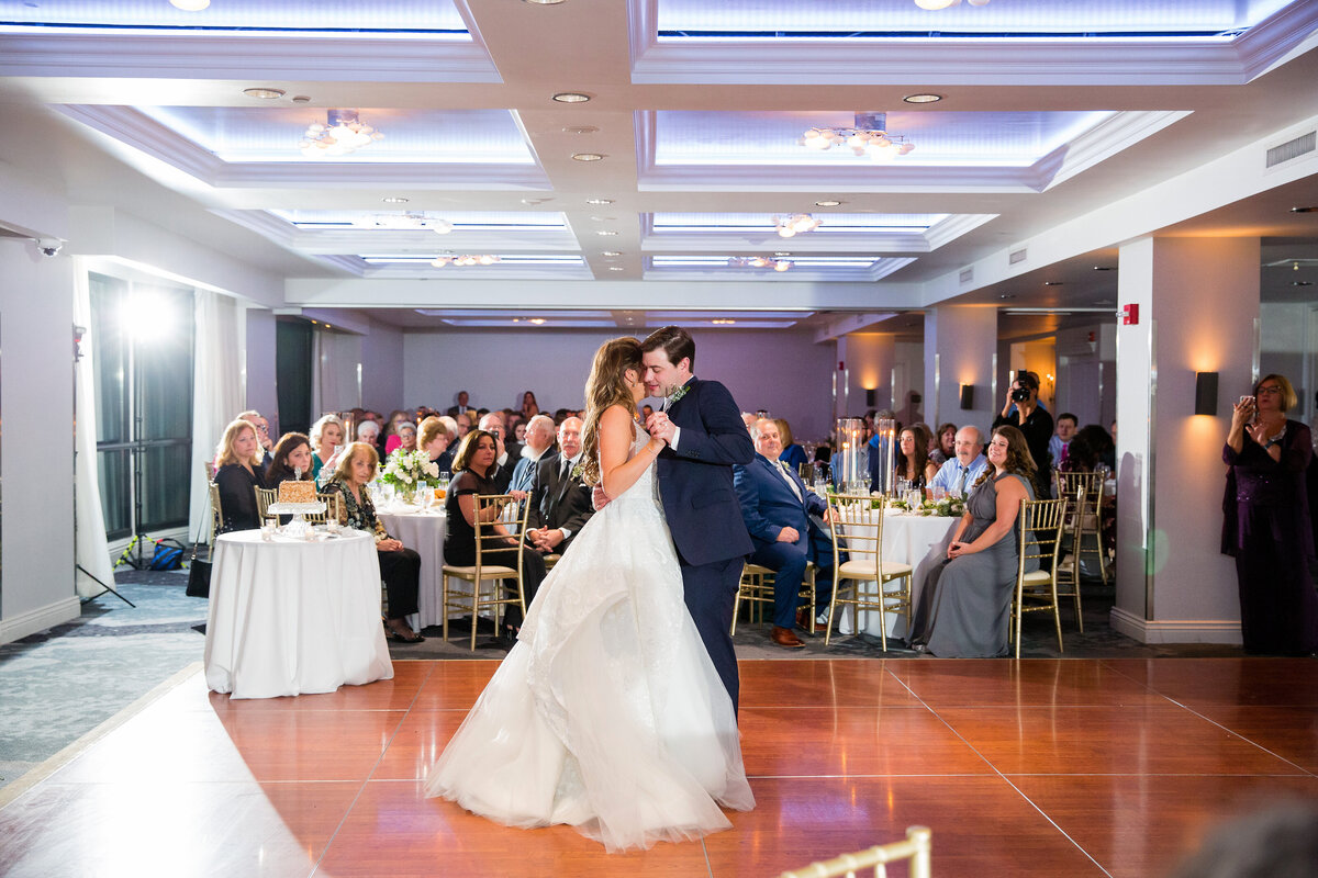pittsburgh best wedding photographer for renaissance pittsburgh