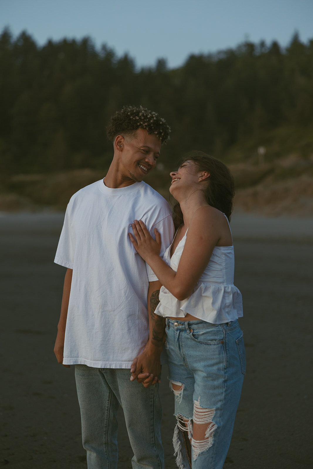 tanya-davids-photo-film-redwoods-california-oregon-coast-documentary-candid-destination-washington-idaho-utah-canada-elopement-wedding-couples-photographer-83