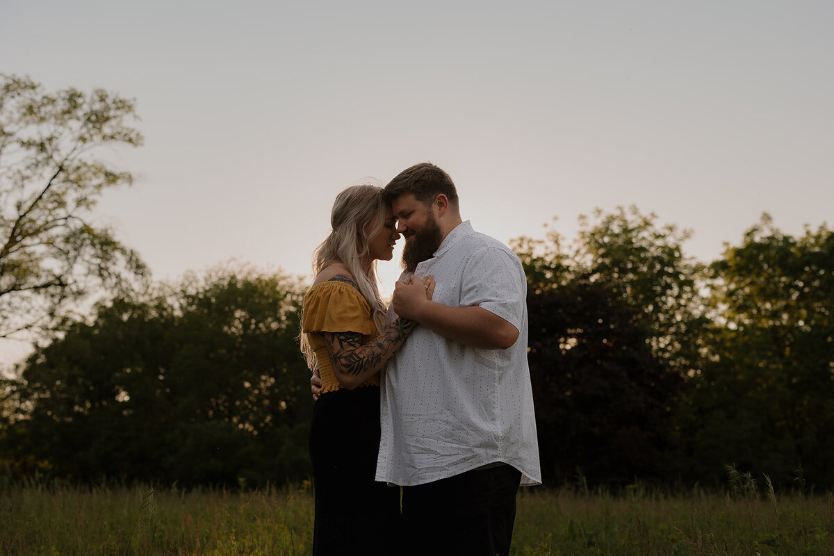 scott-county-state-park-engagement-Kaitlin-steven-sunset-7