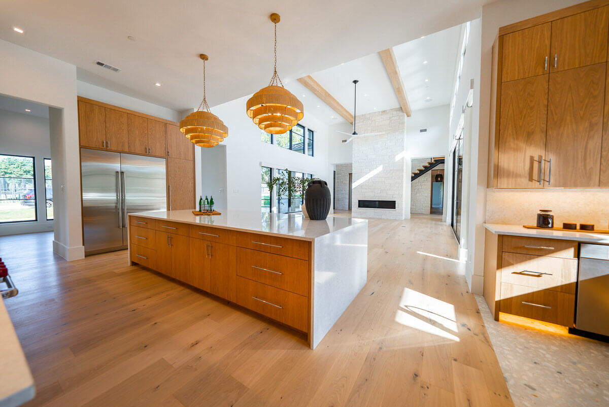 Modern kitchen design in Colleyville custom home