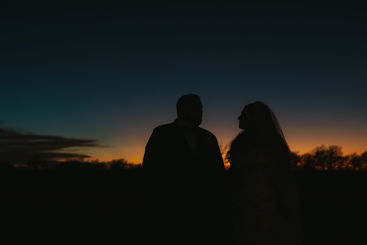 Abby Herron Photography Dallas Texas Travel Weddings and Lifestyle Photographer Emmarie and Diego Micro Wedding 33