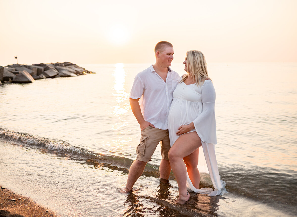 Sunset Maternity Portrait on the Beach
