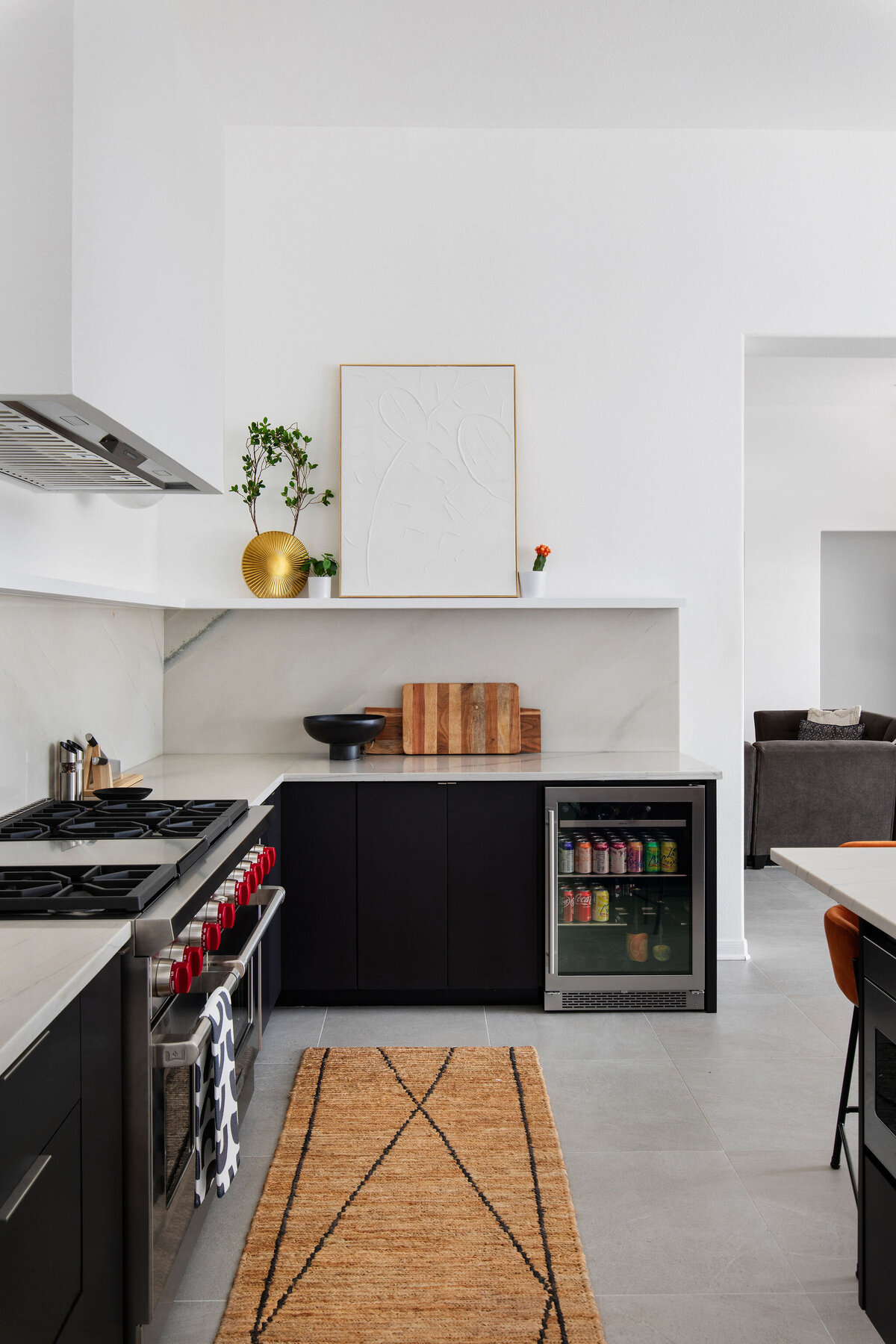 Hello Home Sleek Contemporary Black and White kitchen marble and brass designer lighting 5