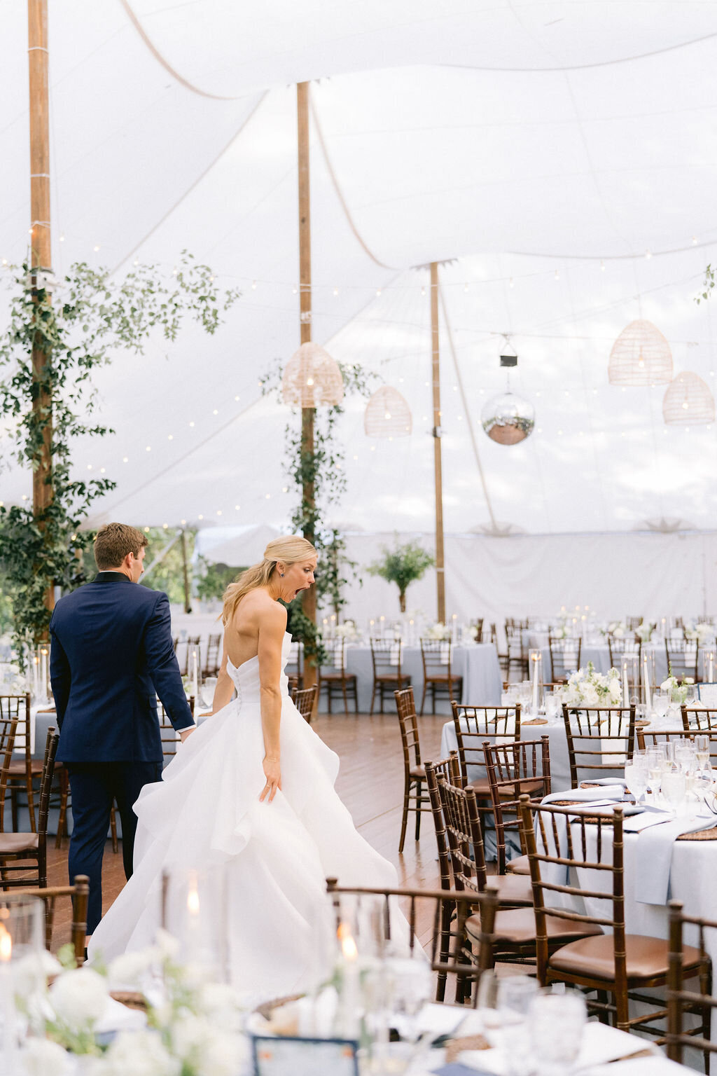 NikkiSanterre_EastCoastLuxuryWeddingPhotographer_CliftonInnWedding_Sky&Ryan-102