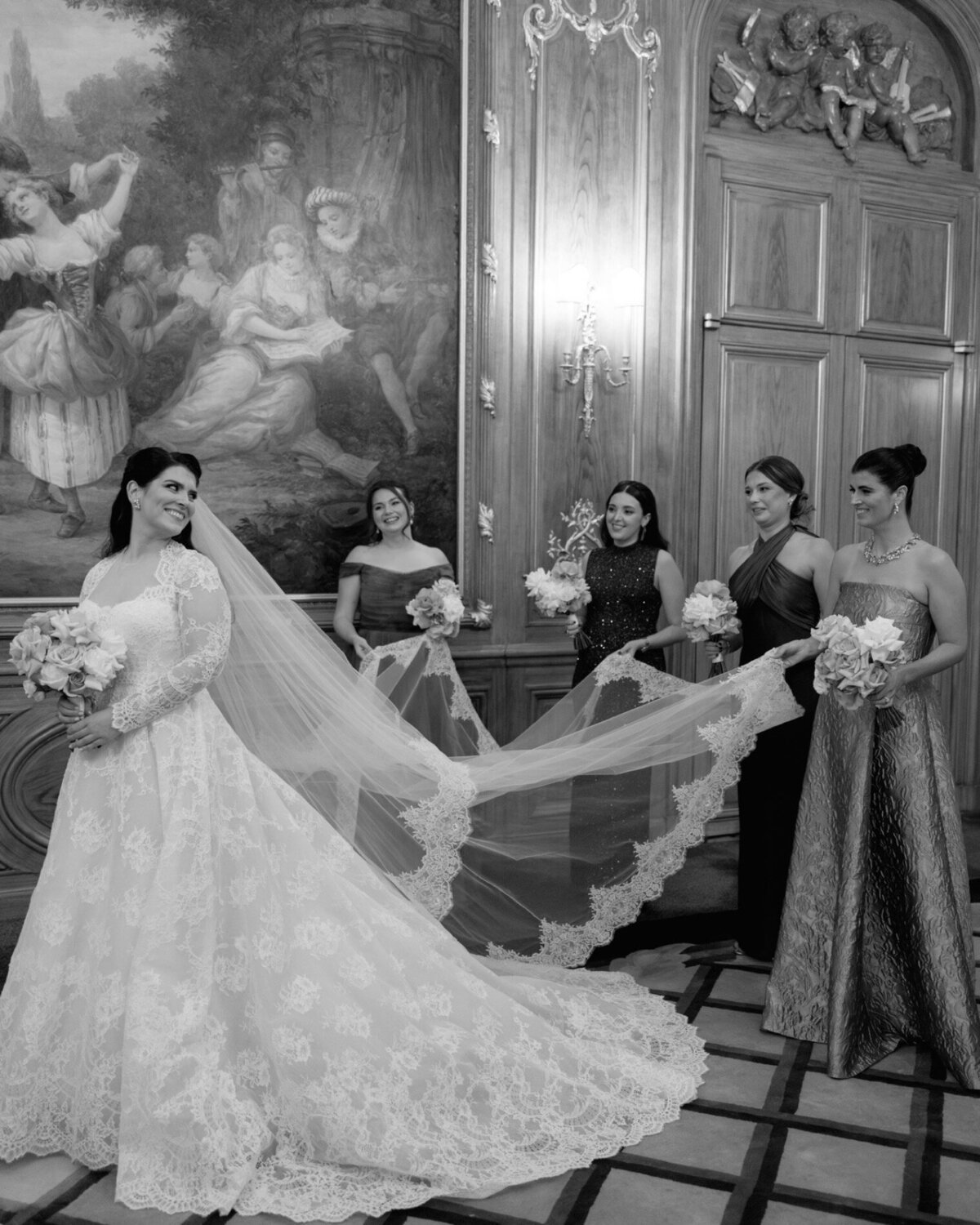 elie-saab-bride-natural-history-museum-wedding-london