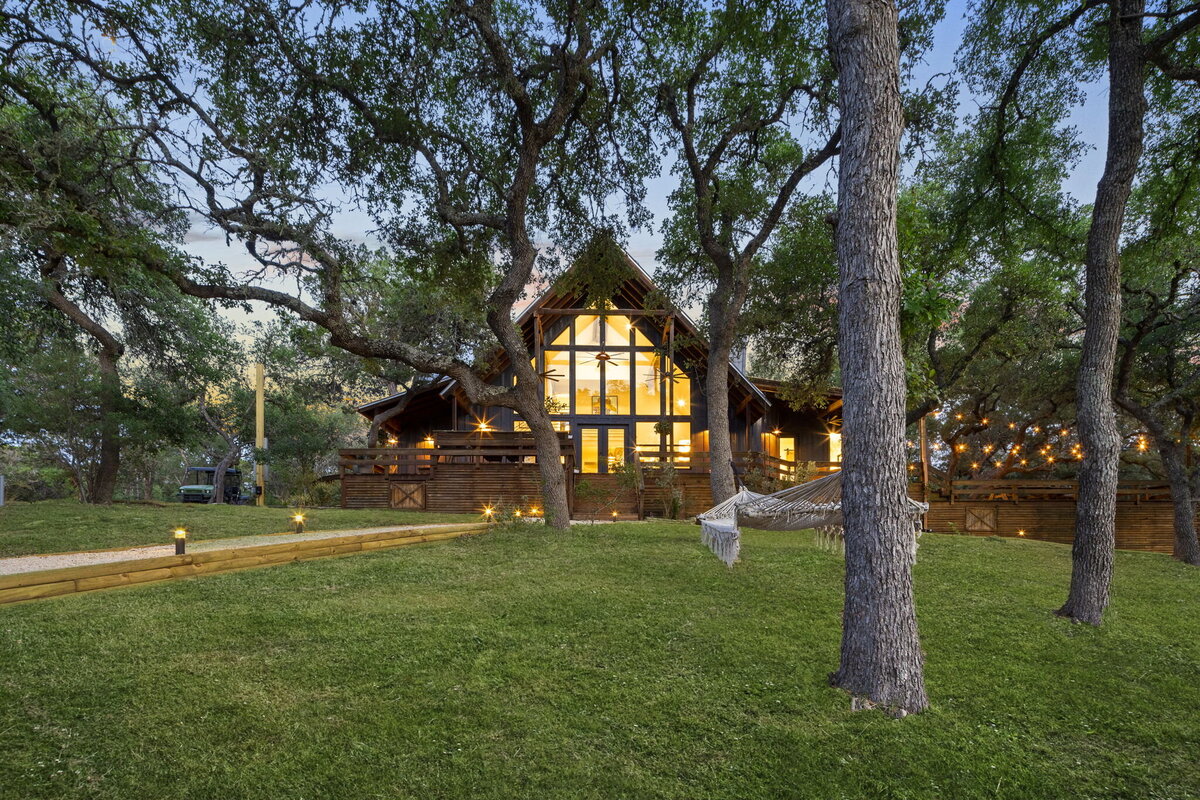 Exterior of large home in Wimberley, Interior Designer