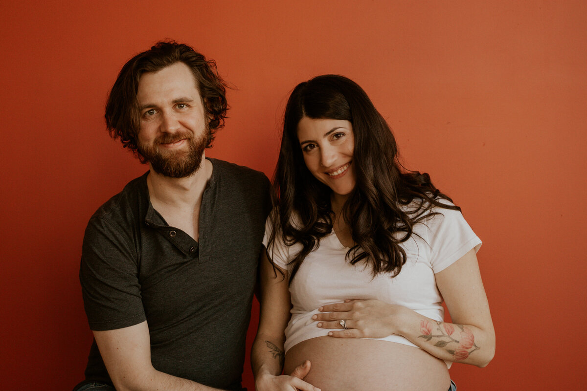 Tess and Zack Maternity_011