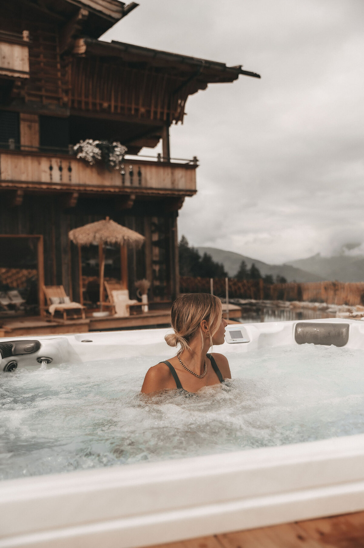 relax-spa-jufenalm-boho-wellnessbereic4