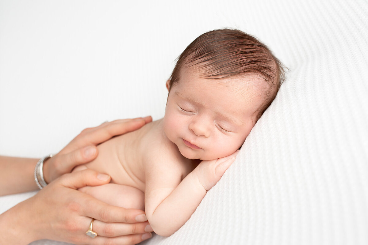 charlottesville va newborn photographer