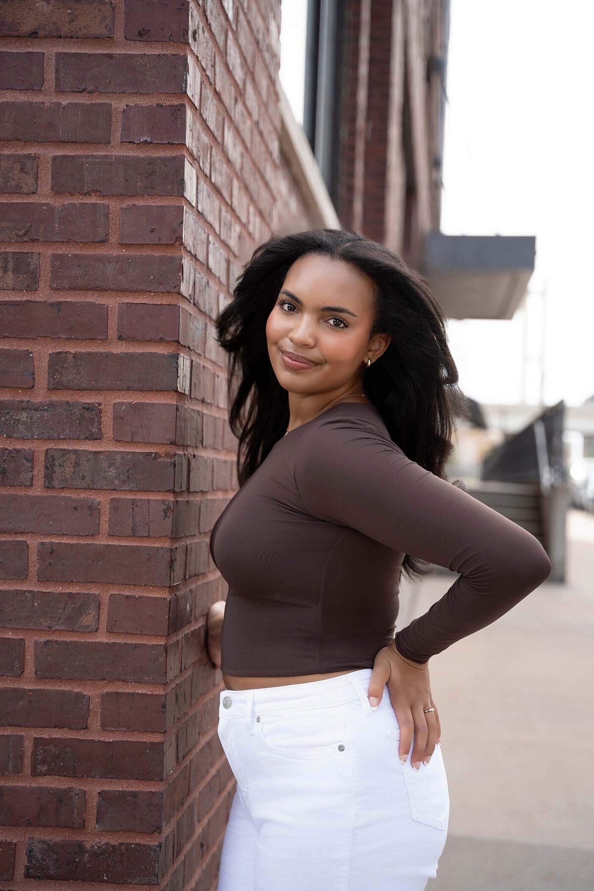 windblown-hair-city-senior-photos