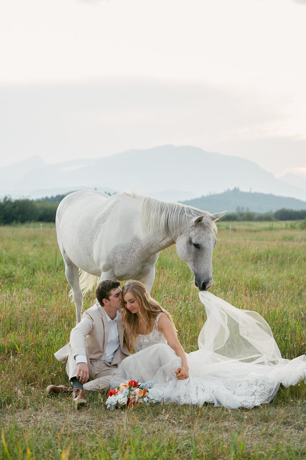 presley-gray-photo-Montana-ranch-elopement-1813-3